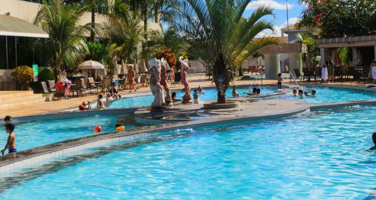 Lacqua Di Roma Com Piscina De Ondas Caldas Novas Kültér fotó